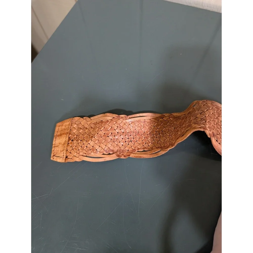 Vintage Western Braided Leather Belt Tan Wide Woven Silver Medallion Concho